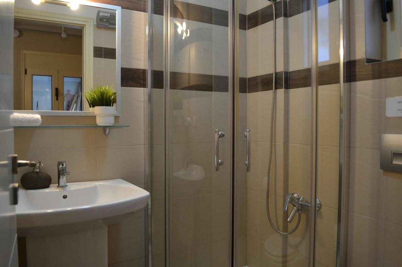 Kalamata Beach Maizonette Ground Floor And Semi-Basement With Yard Экстерьер фото